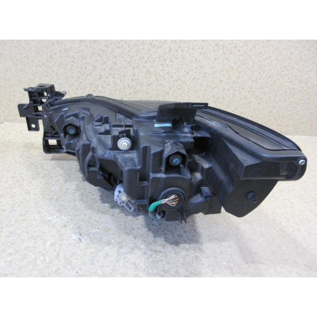 マツダ アテンザ MAZDA6 GJEFP/GJ2FP 後期 純正 LED 右 ヘッドライト