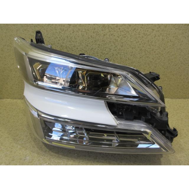 トヨタ ヴェルファイア AGH30 後期 3眼 ゴールデンアイズ 純正 LED 右