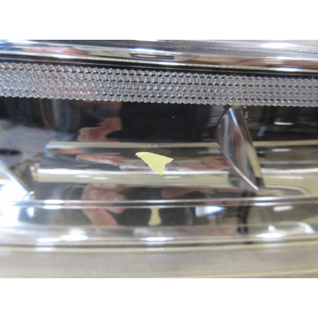 トヨタ ヴェルファイア AGH30 後期 3眼 ゴールデンアイズ 純正 LED 右