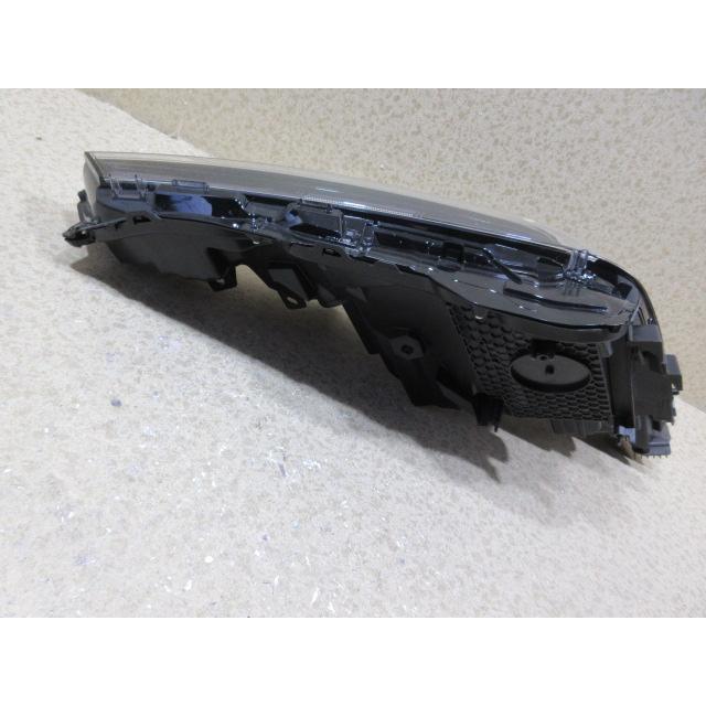 良品 トヨタ プリウス ZVW60/MXWH60 純正 LED 左 ヘッドライト 刻印：X