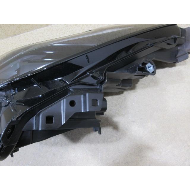 良品 トヨタ プリウス ZVW60/MXWH60 純正 LED 左 ヘッドライト 刻印：X