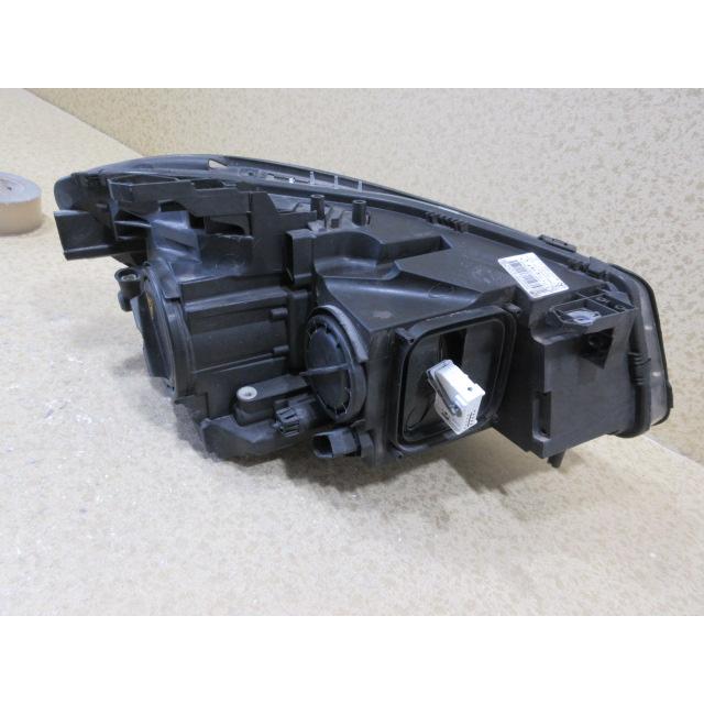 メルセデス・ベンツ CLA W117 純正 HID 左 ヘッドライト A1179064700