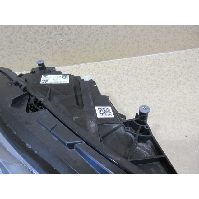 良品 メルセデス・ベンツ CLA C118 W118 純正 LED 右 ヘッドライト A1189067201 A1189063401の画像