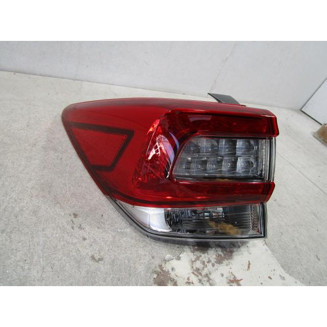 tikemiスバル XV インプレッサ 左側純正テールランプ tikemiスバル XV
