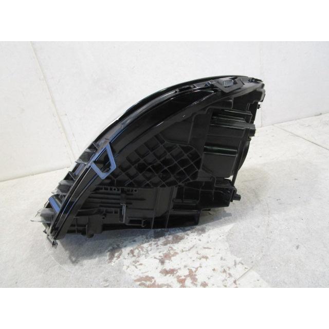 ベンツ　CLA　C118　純正　左　ヘッドライト　ランプ　LED 良品 メルセデス・ベンツ CLA C118/X118 純正 LED 左ヘッドライト