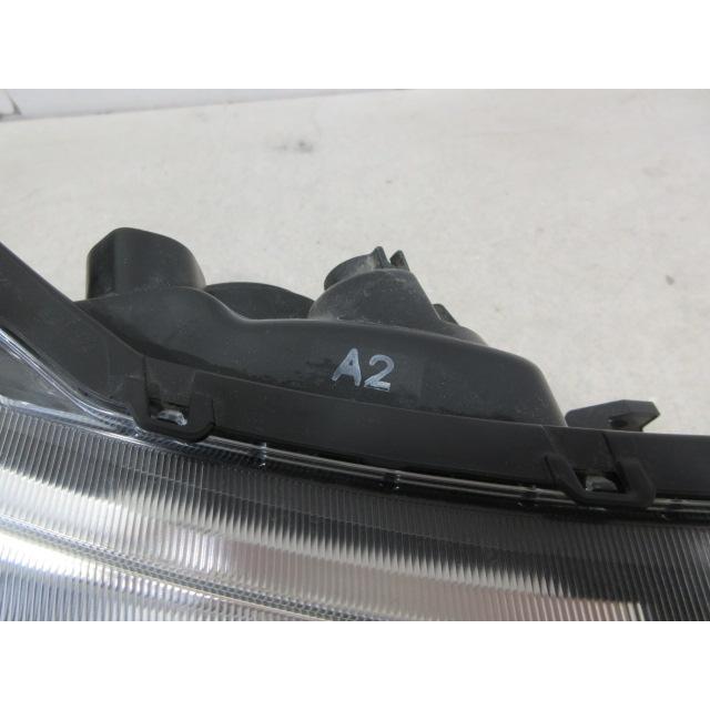 ダイハツ ウェイク LA700S/LA710S 純正 ハロゲン 右ヘッドライト