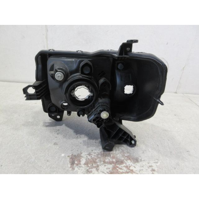 ウェイク　LA700S/LA710S　純正LEDヘッドライト右 ウェイク LA700S/LA710S 純正LEDヘッドライト右