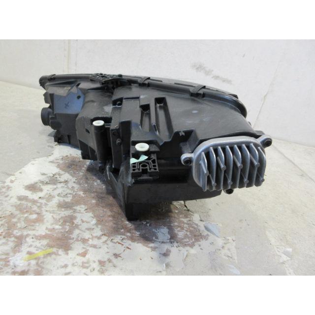 アウディ A4 8W 純正 LED 右ヘッドライト : 株式会社MKParts - 通販