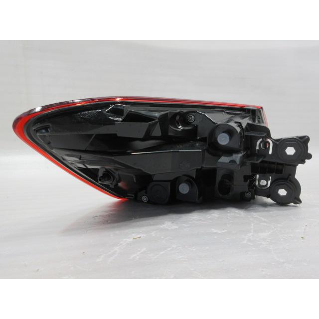 良品 アウディ Q4 E-TRON 89A 純正 右 テールランプ : 株式会社MKParts