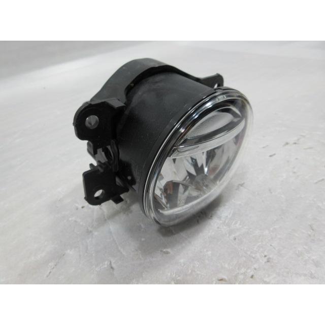 良品 スズキ スペーシア MK53S 純正 LED 右 フォグランプ : 株式会社