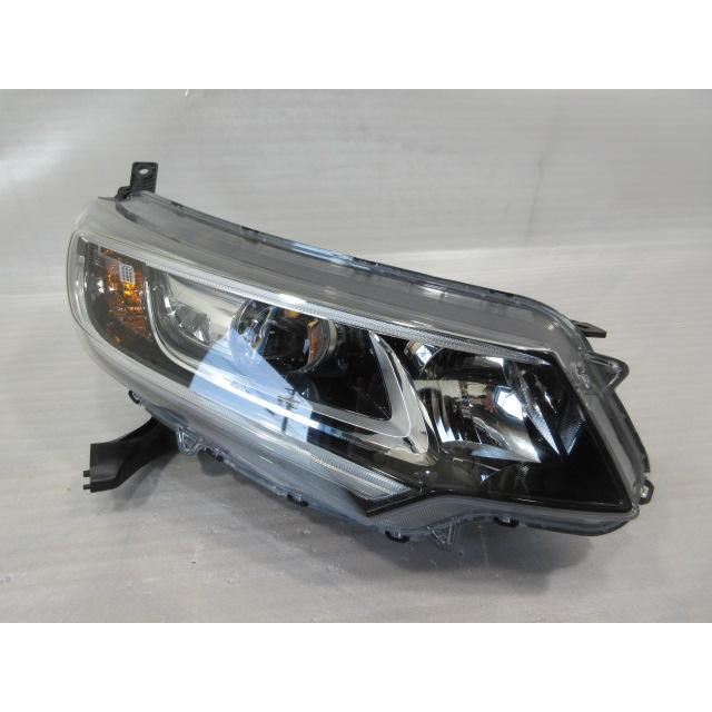 フリード ヘッドライト 右 純正 led