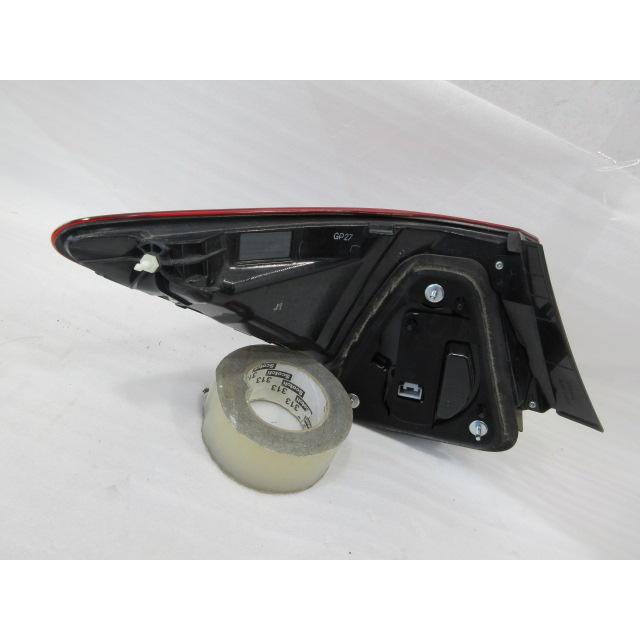 ホンダ 純正 レジェンド KC2 左右テールランプ 良品 ホンダ レジェンド KC2 後期 純正 右 テールランプ : 株式会社