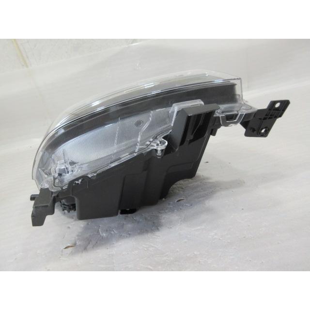 良品 ダイハツ タント カスタム LA650S 後期 純正 LED 右 ヘッド 良品 ダイハツ タント カスタム LA650S 後期 純正 LED 右 ヘッド