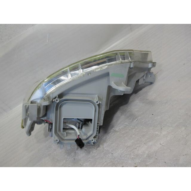 ダイハツ タント カスタム L375S/L385S 純正 HID 右 ヘッドライト