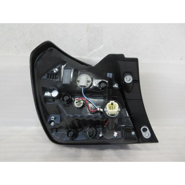 スズキ スイフト ZCDDS 純正 右 テールランプ : 株式会社MKParts