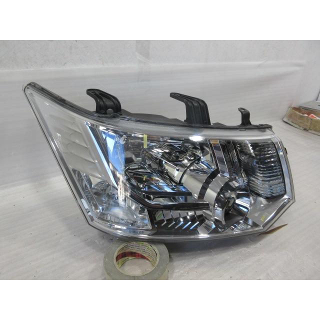 三菱 デリカD:5 / D5 CV5W CV1W CV2W CV4W 純正 HID ヘッドライト 右