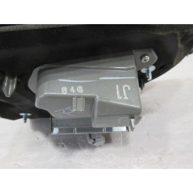 ホンダ フリード GB5 純正 右 トランクテールランプ : 株式会社MKParts