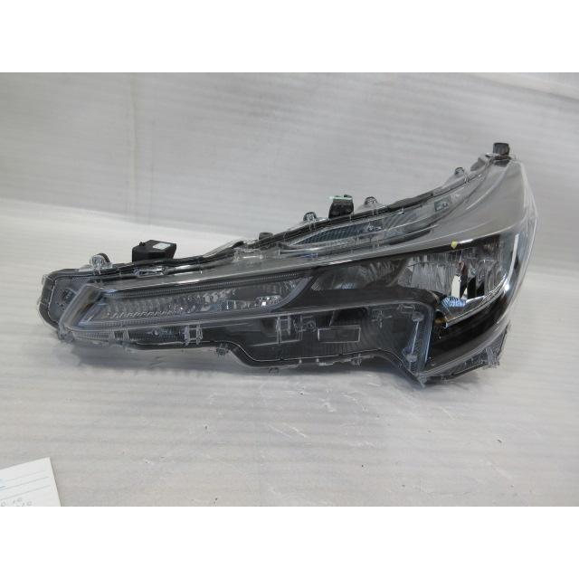 TOYOTA カローラツーリング　左ヘッドライト 良品 トヨタ カローラ ツーリング ZWE211W 純正 LED 左 ヘッドライト