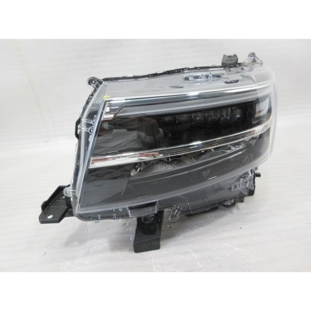良品 ダイハツ タント カスタム LA650S/LA660S 後期 純正 LED 左 