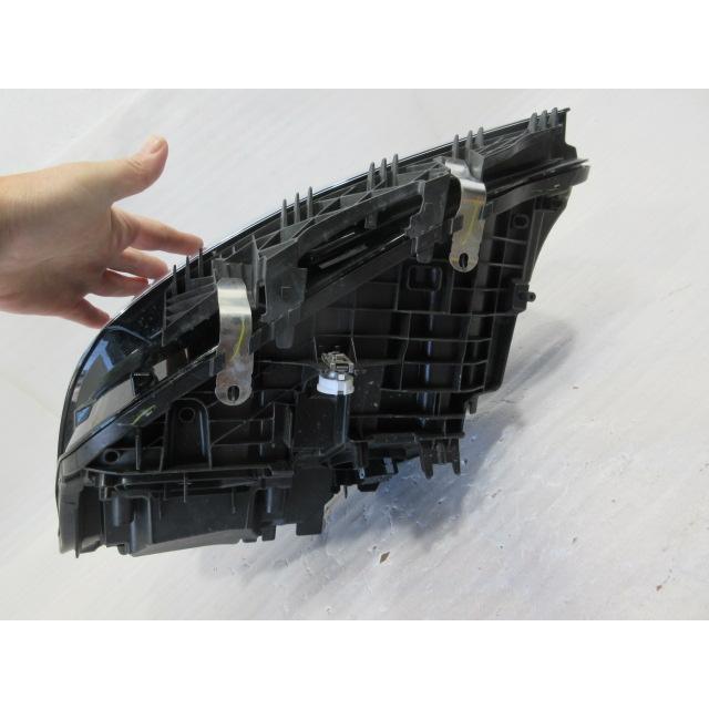 良品 BMW 3シリーズ G20/G21 LCI 後期 純正 LED 右 ヘッドライト