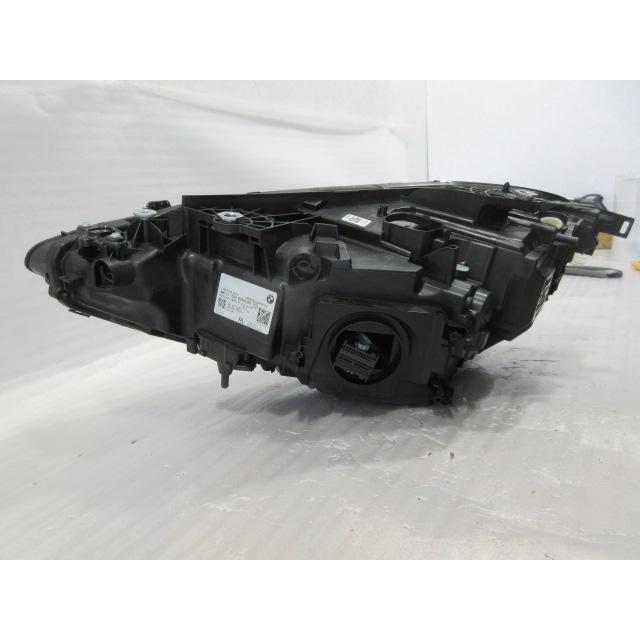 良品 BMW ４シリーズ G22/G26 純正 LED 右 ヘッドライトの画像