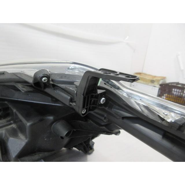 トヨタ シエンタ NSP170/NHP170 純正 LED 右 ヘッドライト : 株式会社