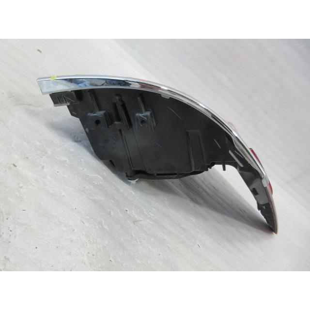 トヨタ クラウン ロイヤル GRS210 純正 右 テール ランプ : 株式会社