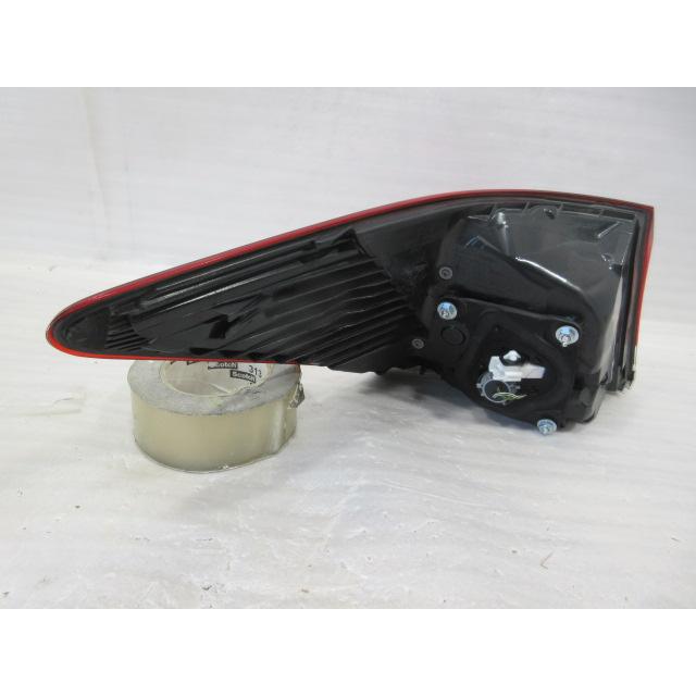 トヨタ クラウン ロイヤル GRS210 純正 右 テール ランプ : 株式会社