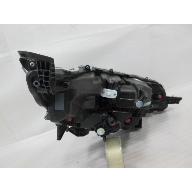 トヨタ　ノア　90 ヘッドライト 左右 ノア 90/ZWR90W/ZWR95W/MZRA90W/MZRA95W 純正 右 ヘッドライト