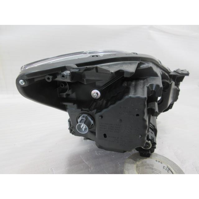 スズキ スイフトスポーツ ZC33S 純正 ヘッドライト 左右 スズキ純正】LEDヘッドライト 左右 【スイフトスポーツ/ZC33S