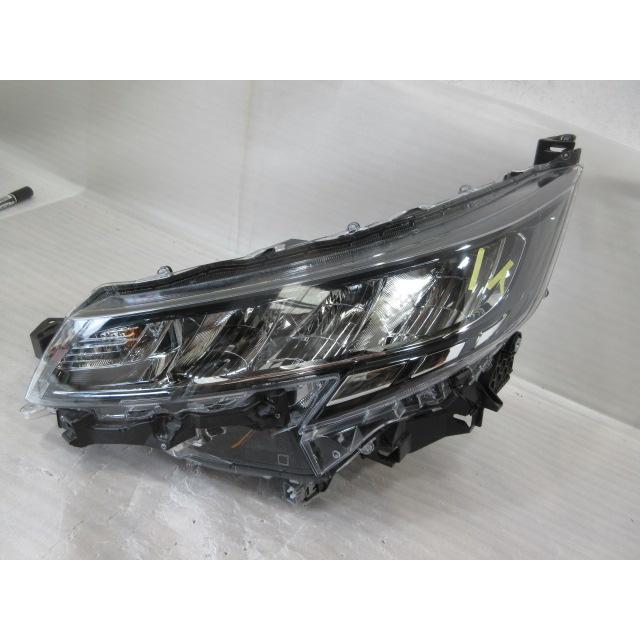 ノア　NOAH 左　ヘッドライト ノア/SG/SZ 90系/ZWR90W/ZWR95W/MZRA90W/MZRA95W 純正 左 ヘッドライト