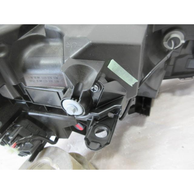 トヨタ ノア ZWR90W/MZRA90W 純正 LED 左 ヘッドライト : 株式会社