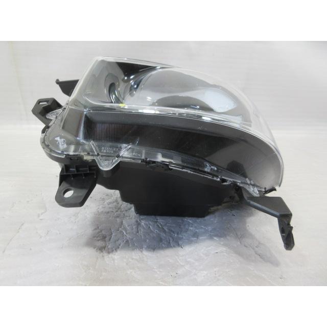 良品 ホンダ N BOX JF5/JF6 純正 LED 左 ヘッドライト 刻印：N