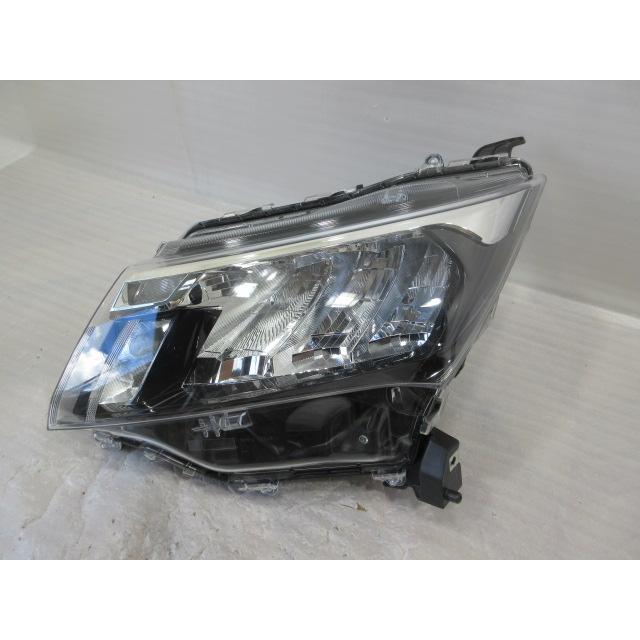良品 トヨタ ルーミー M900A/M910A 後期 純正 LED 左 ヘッドライト