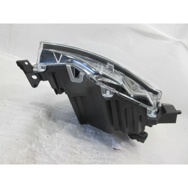 良品 トヨタ ルーミー M900A/M910A 後期 純正 LED 左 ヘッドライト