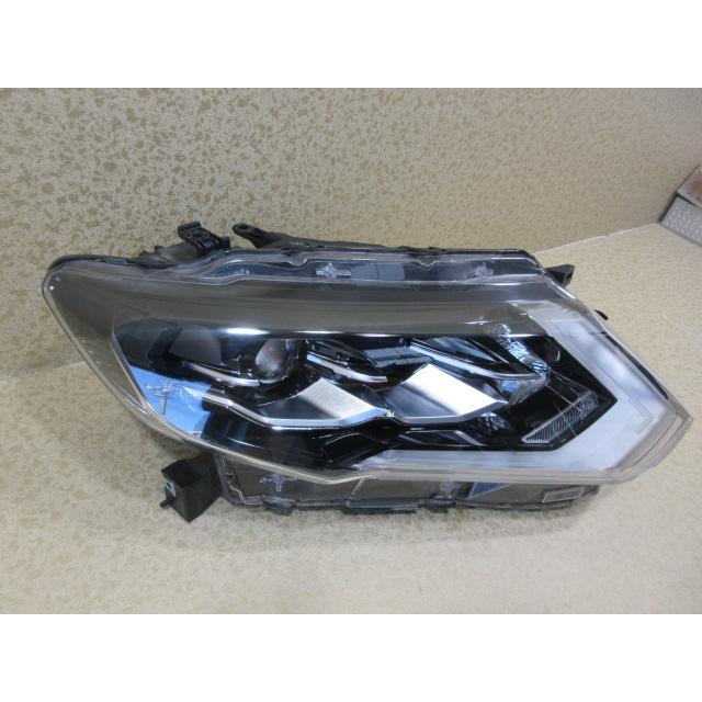 T32後期日産純正 エクストレイル　後期　 ヘッドライトASSY T32後期日産純正 エクストレイル後期 ヘッドライトASSY
