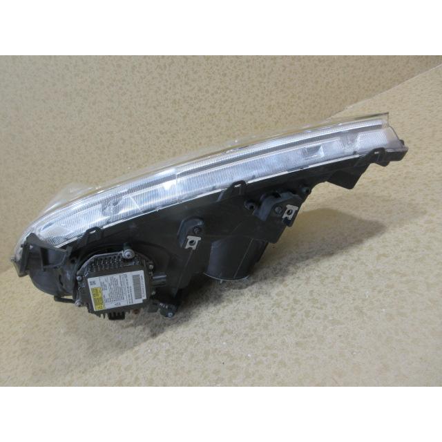 ホンダ ステップワゴン RK1/RK2 純正 HID 右 ヘッドライト コーナー