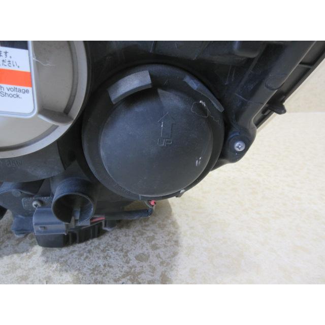 RK2 右側ライト Right side ホンダ ステップワゴン RK1/RK2 純正 HID 右 ヘッドライト コーナー