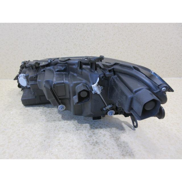 良品 トヨタ クラウン RS ARS220 純正 3眼 LED 右 ヘッドライト 81145