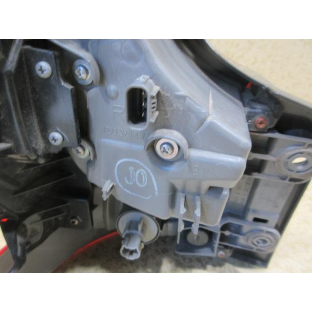 ホンダ フリード GB5 純正 右 テール ランプ 刻印 ：J0 33500-TDK-J01
