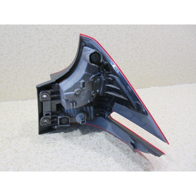 ホンダ フリード GB5 純正 左 テール ランプ 刻印：J0 33550-TDK-J01