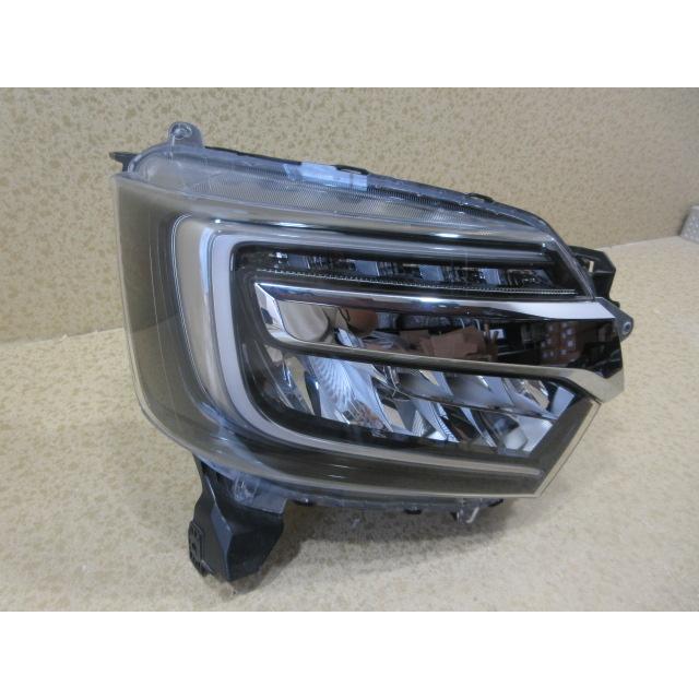 ホンダ N-BOX カスタム jf3 ヘッドライト 右