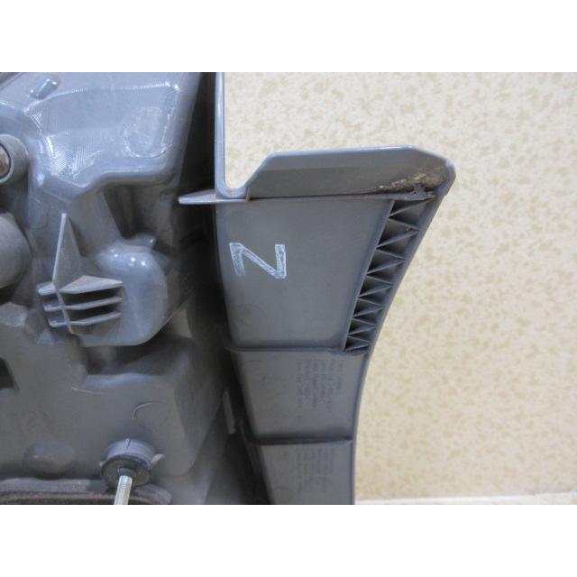トヨタ プリウス α ZVW40/ZVW41 前期 純正 右 テール ランプ : 株式