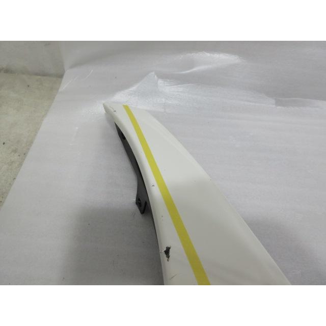 ホンダ シビック　タイプR FL5 サイドスカート（純正）左側のみ ホンダ シビック タイプR FL5 サイドスカート（純正）左側のみ