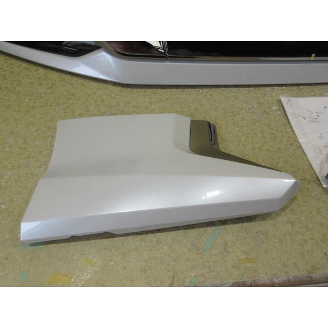 トヨタ ヴェルファイア TAHA40W モデリスタ イルミ付き フロント