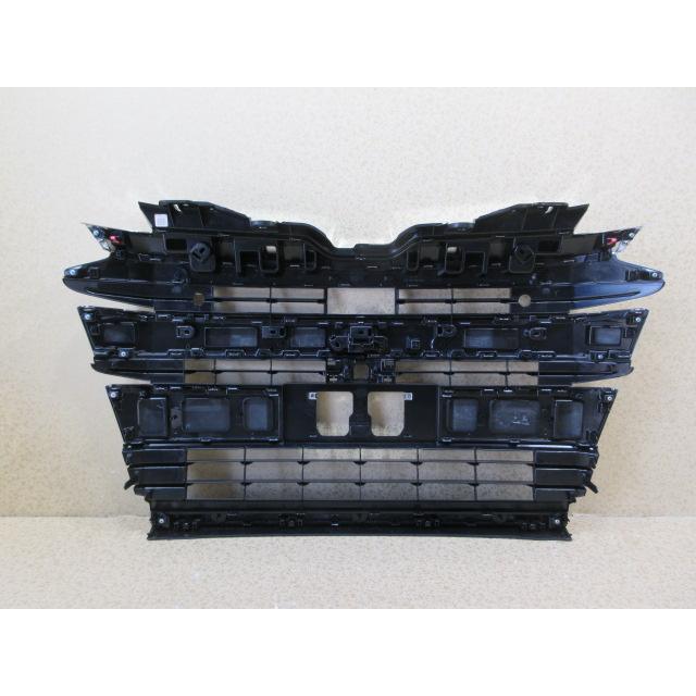 トヨタ ノア ZRWR90W MZRA90W 純正 フロント グリル 53101-V1040