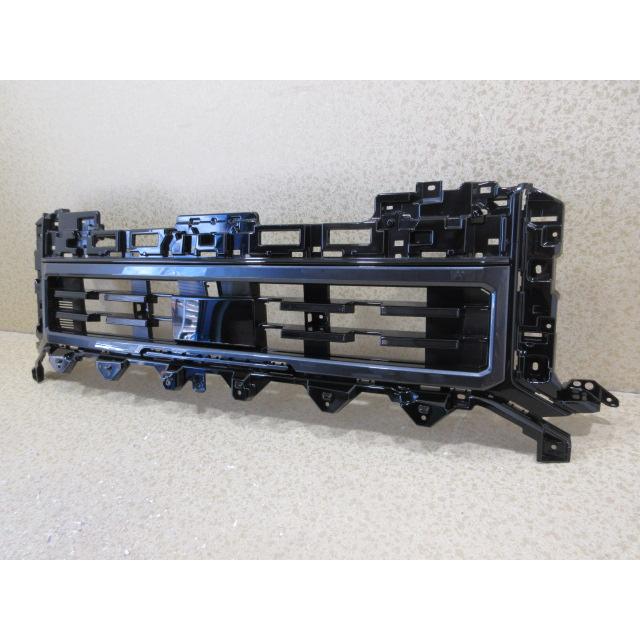 CV1WデリカD:5後期純正ラジエーターグリル フォグカバー クリアランスカバー 良品 三菱 デリカ D:5 CV1W 後期 純正 ラジエーター グリル 62310W39ZP