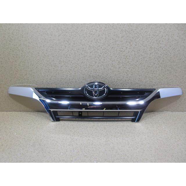 トヨタ トヨエース ダイナ XZU60 標準 純正 フロント グリル 53111