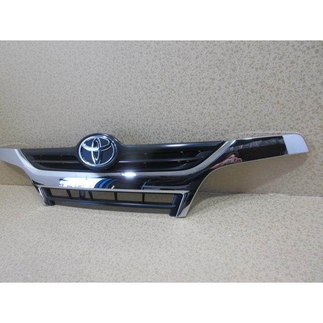 TOYOTA 純正 フロントグリル 53111-28690 TOYOTA 純正 フロントグリル 53111-28690 50-2840☆未使用品☆前期
