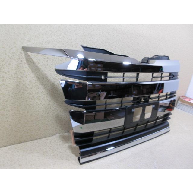 未使用品 トヨタ ノア ZWR90W MZRA90W 純正 フロント グリル : 株式